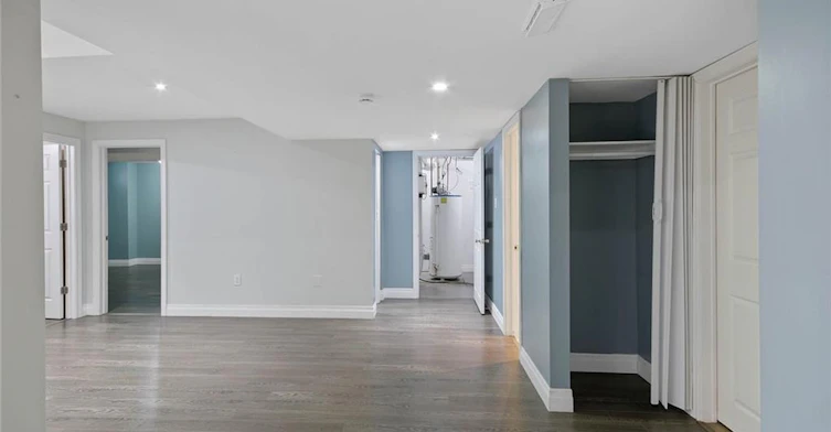 Lower-16 Sergio Marchi Street, Toronto, ON, M3L 0B7 - 8