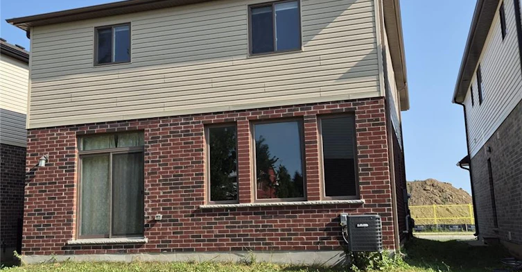 (Upper)-184 Knott Drive, London, ON, N6L 0G6 - 35