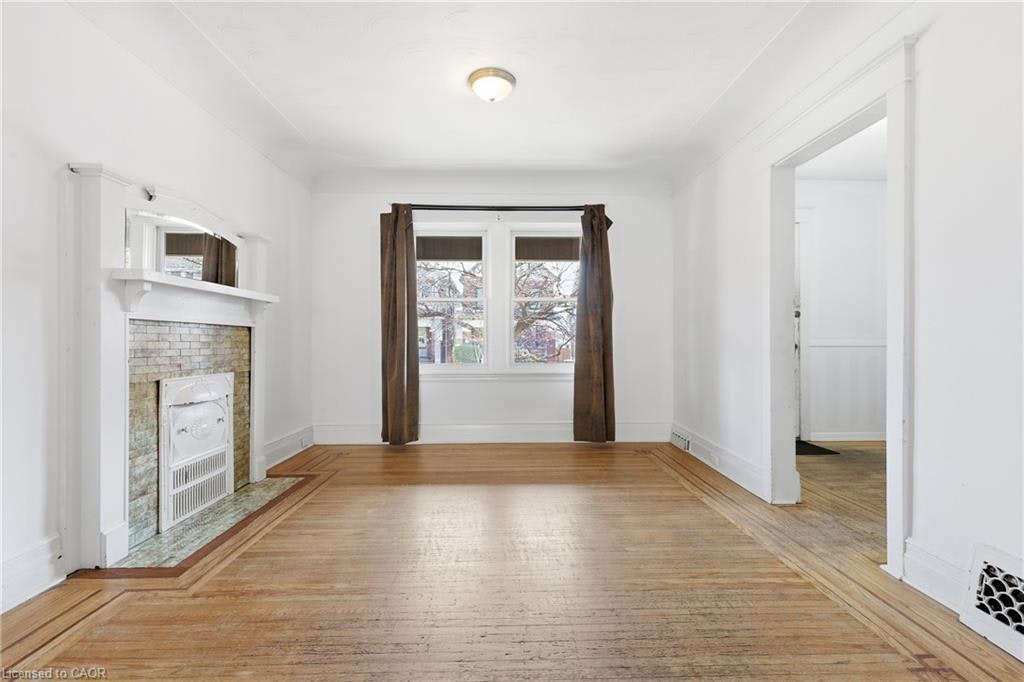 115 Kensington Avenue N, Hamilton, ON, L8L 7N3 - 3