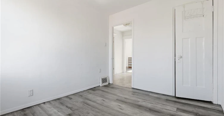 115 Kensington Avenue N, Hamilton, ON, L8L 7N3 - 14