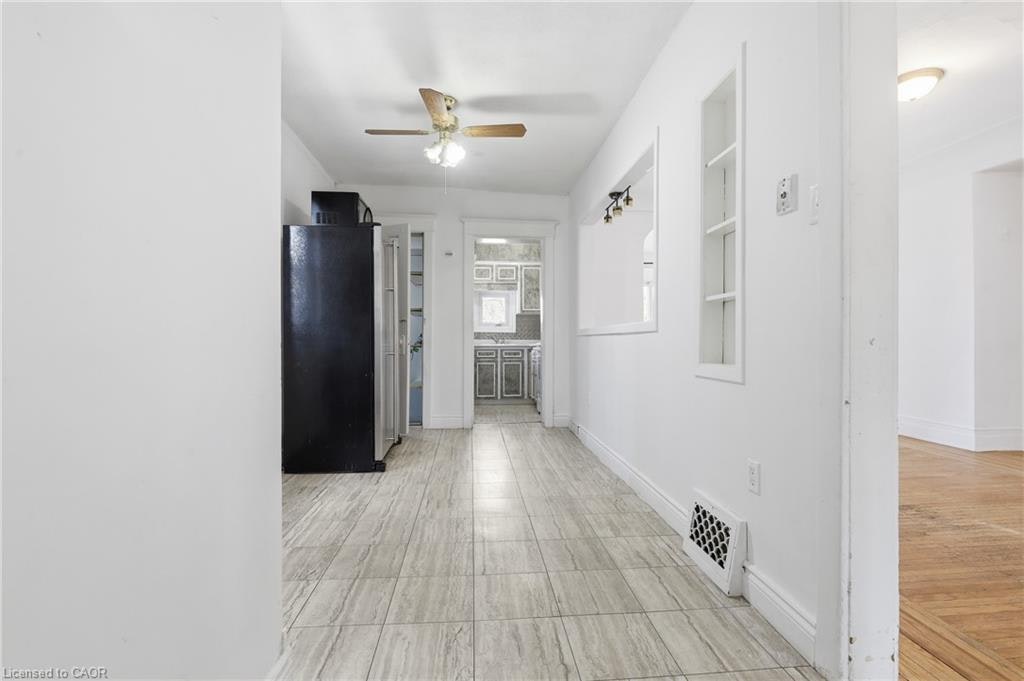 115 Kensington Avenue N, Hamilton, ON, L8L 7N3 - 9