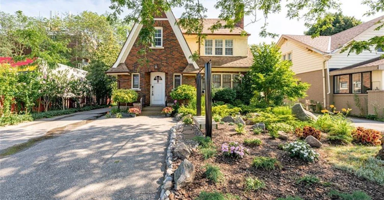 6942 Lundys Lane, Niagara Falls, ON, L2G 1V9