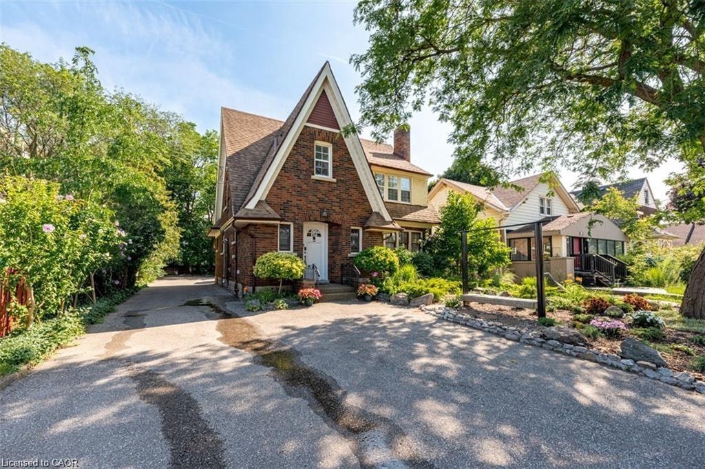 6942 Lundys Lane, Niagara Falls, ON, L2G 1V9 - 2
