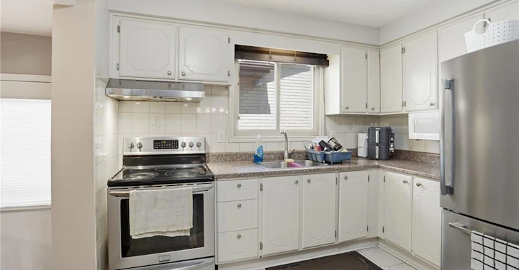 26 Titmouse Court, Hamilton, ON, L9A 4Y9 - 13