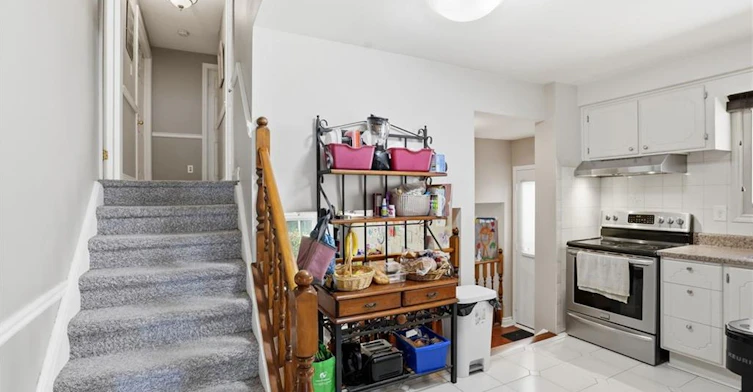 26 Titmouse Court, Hamilton, ON, L9A 4Y9 - 9