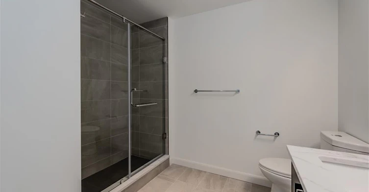 1206-741 King Street W, Kitchener, ON, N2G 0E9 - 4