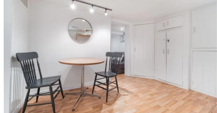 Lower Level-28 Spring Street W, Waterloo, ON, N2L 2Z8 - 2