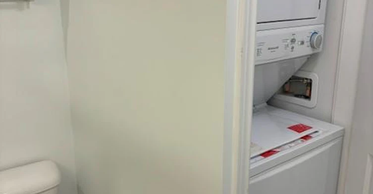 402-2750 King Street E, Hamilton, ON, L8G 0B8 - 5