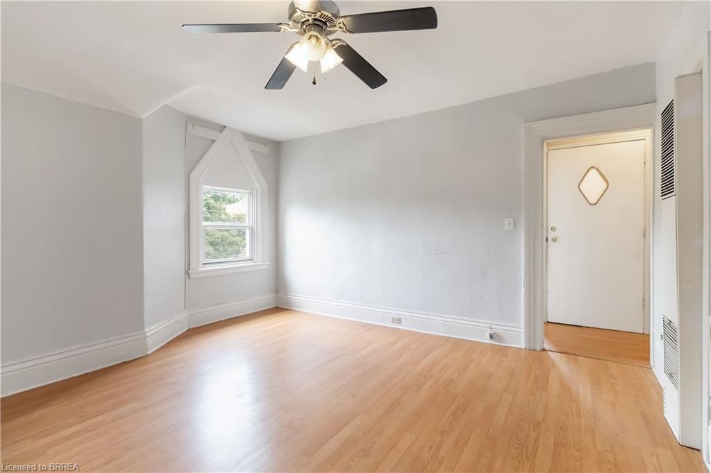 Upper-65 East Avenue, Brantford, ON, N3S 3L5 - 5