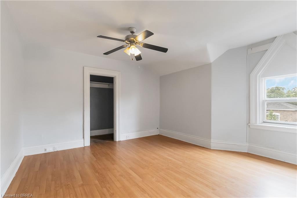 Upper-65 East Avenue, Brantford, ON, N3S 3L5 - 4