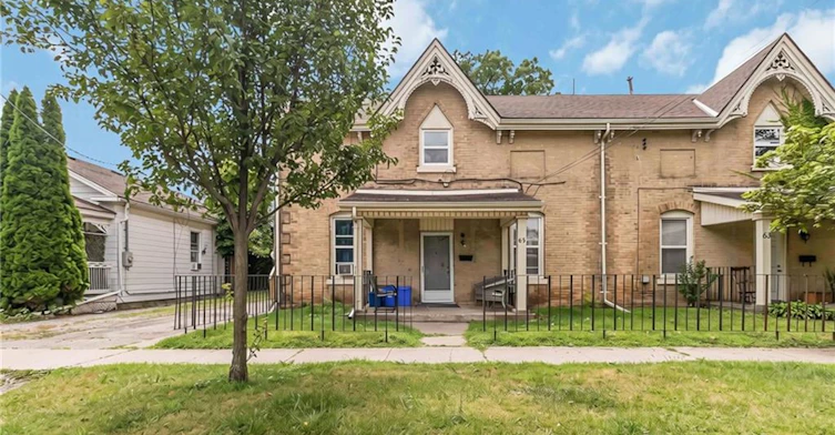 Upper-65 East Avenue, Brantford, ON, N3S 3L5