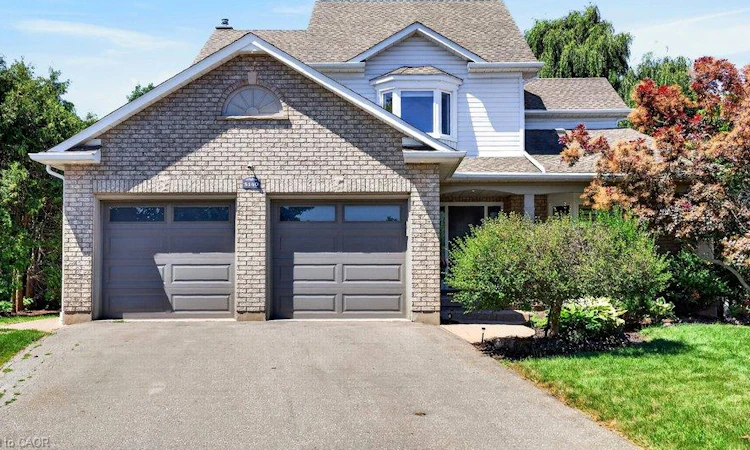 5140 Crimson King Way
