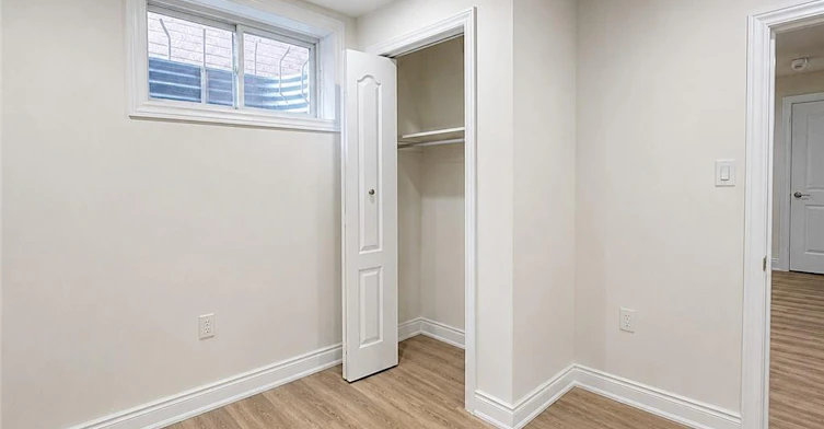 Basement-423 Tealby Crescent, Waterloo, ON, N2J 4Y8 - 9