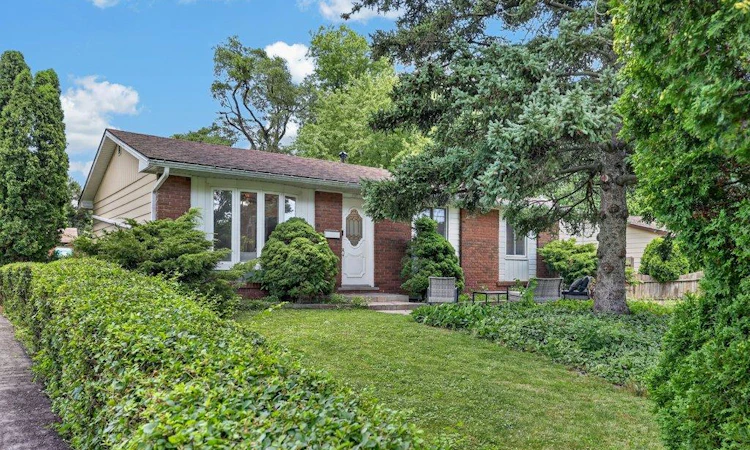 393 Enfield Road