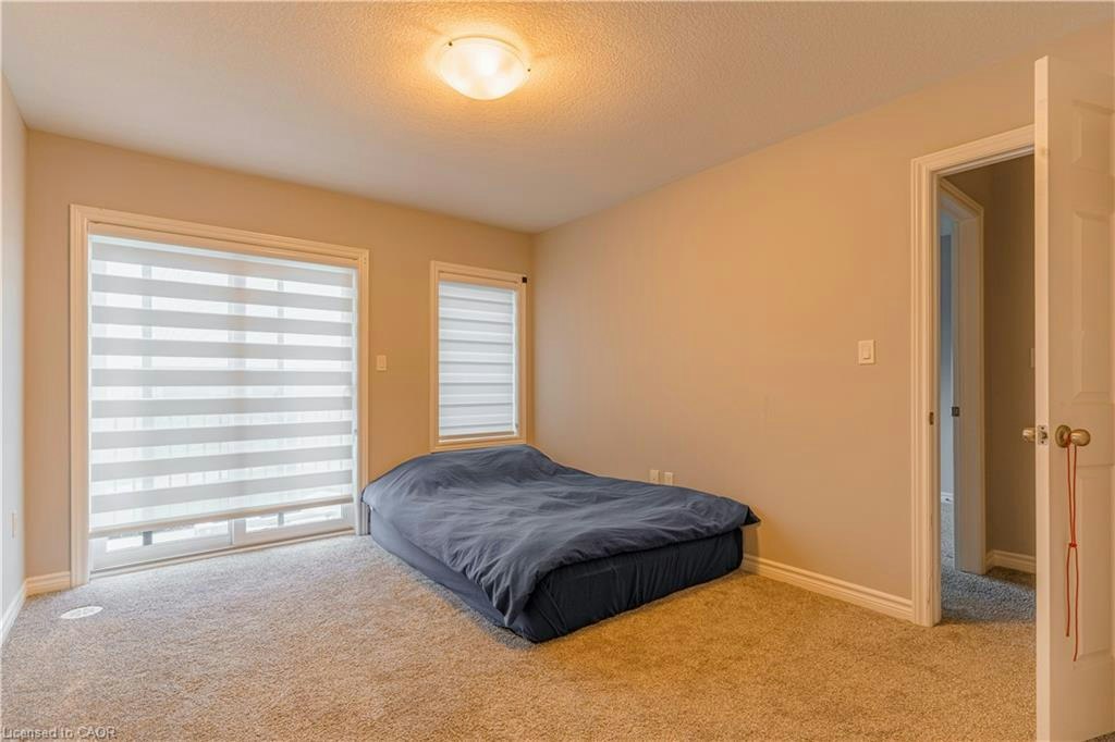 188 Wheat Lane E, Kitchener, ON, N2R 1R7 - 12