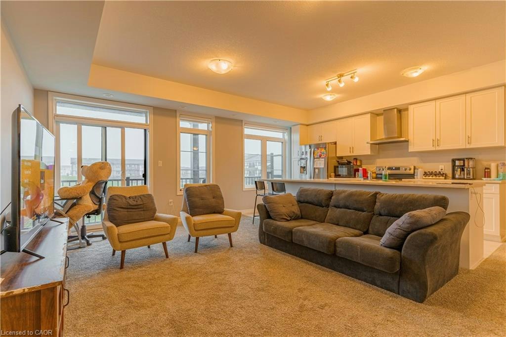 188 Wheat Lane E, Kitchener, ON, N2R 1R7 - 2
