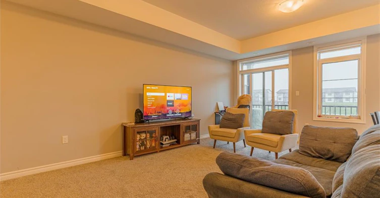 188 Wheat Lane E, Kitchener, ON, N2R 1R7 - 3