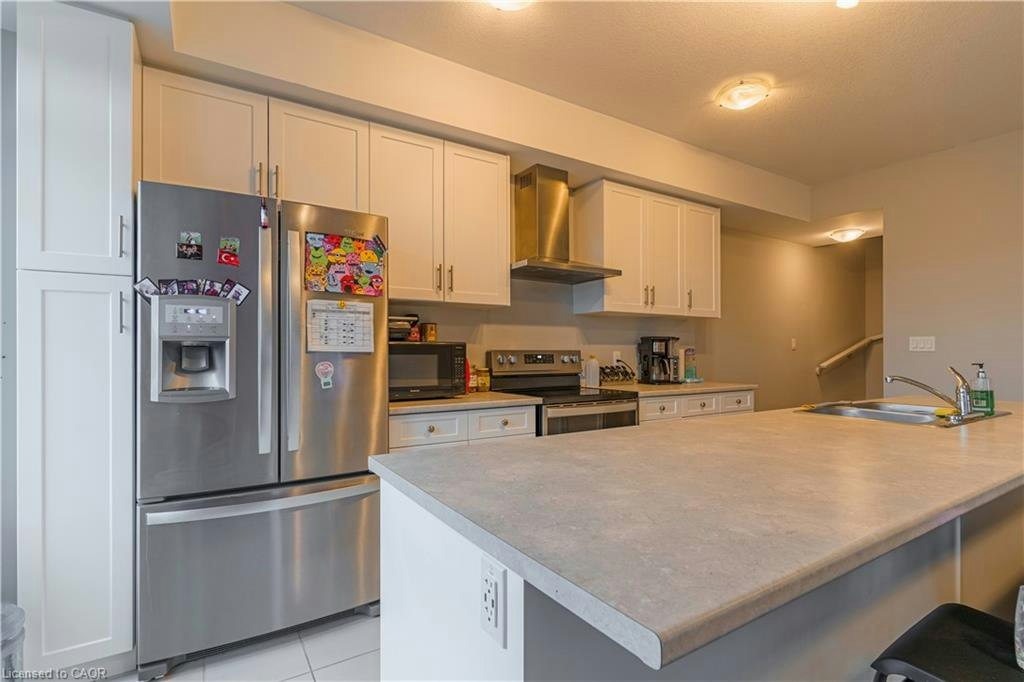 188 Wheat Lane E, Kitchener, ON, N2R 1R7 - 6