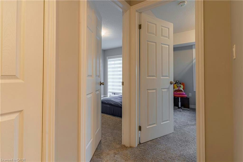 188 Wheat Lane E, Kitchener, ON, N2R 1R7 - 11