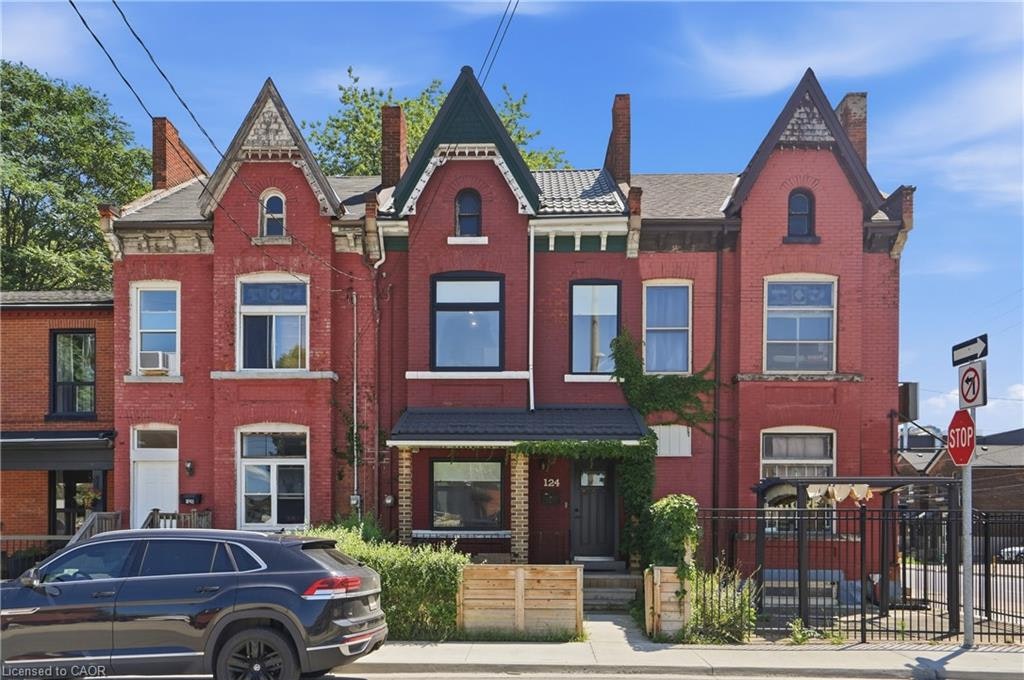 124 Park Street N, Hamilton, ON, L8R 2N3