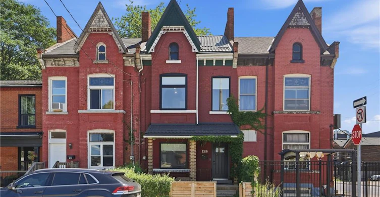 124 Park Street N, Hamilton, ON, L8R 2N3