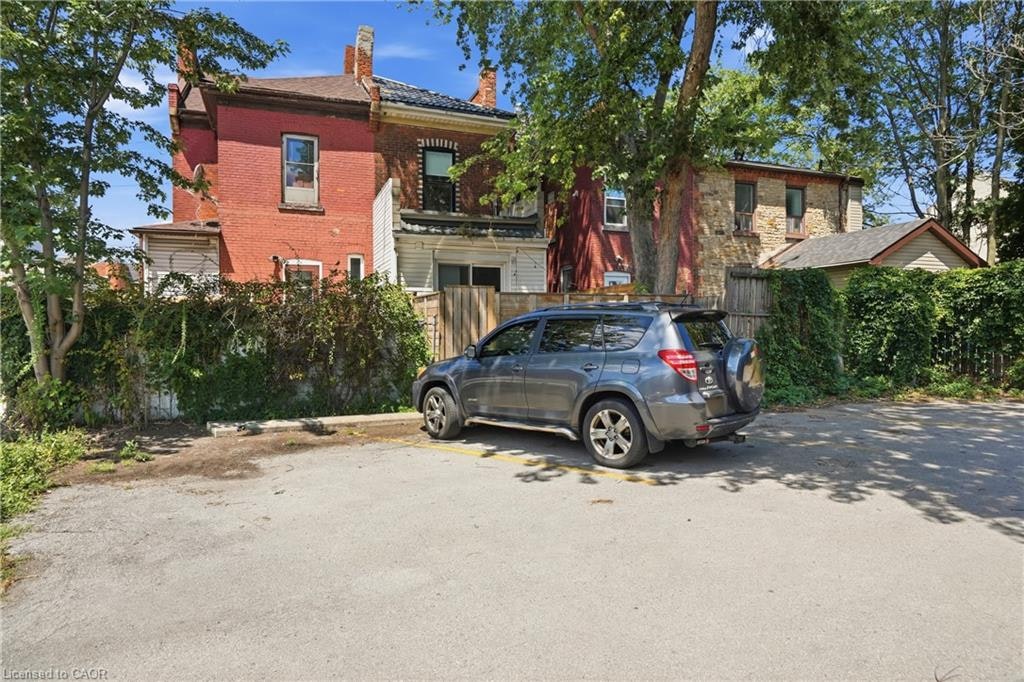 124 Park Street N, Hamilton, ON, L8R 2N3 - 34