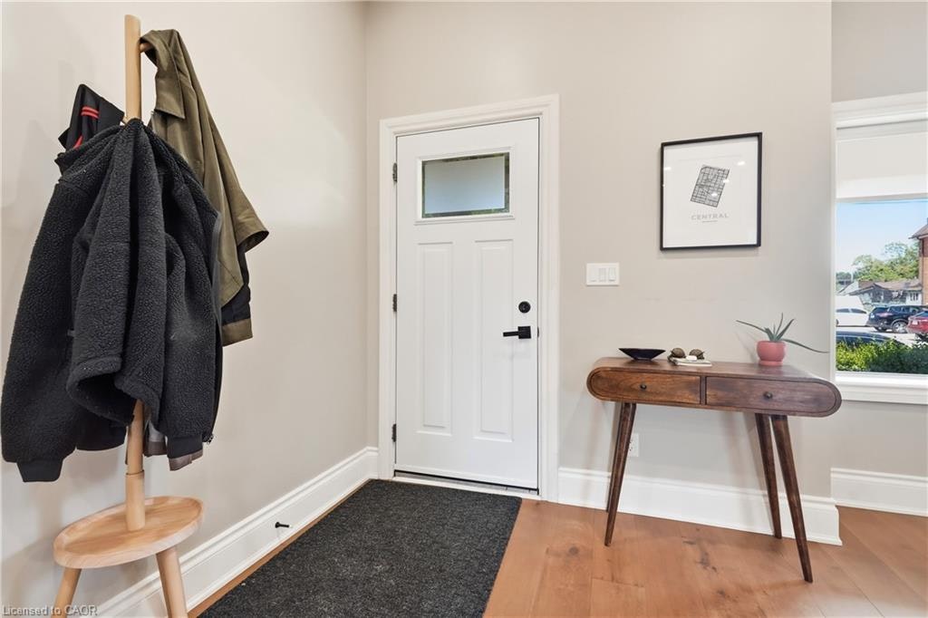 124 Park Street N, Hamilton, ON, L8R 2N3 - 5
