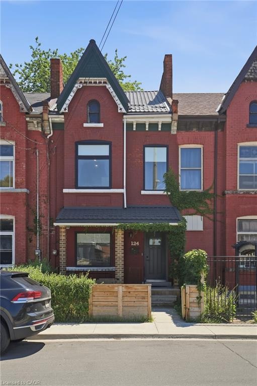 124 Park Street N, Hamilton, ON, L8R 2N3 - 2