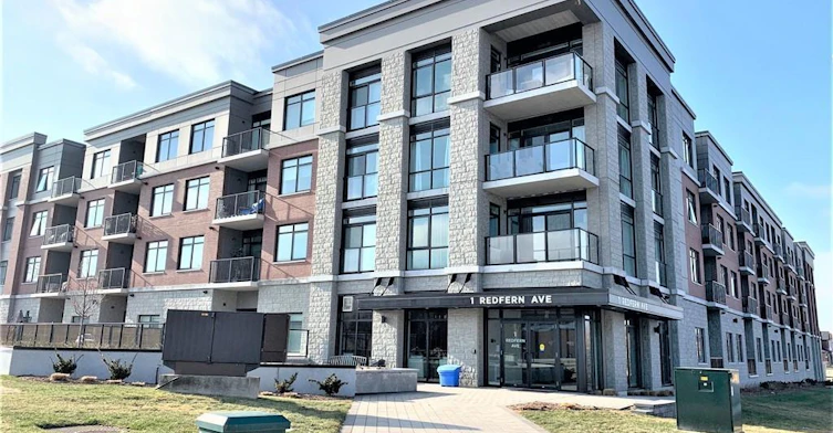 306-1 Redfern Avenue, Hamilton, ON, L9C 0E6