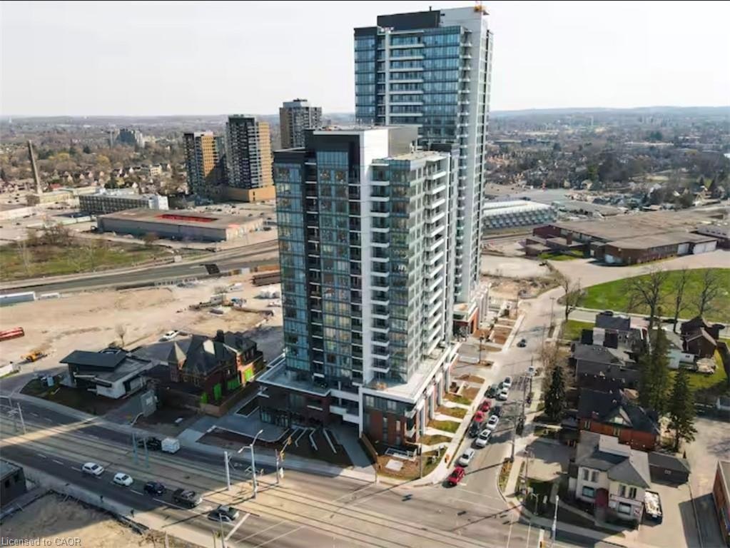 1705-5 Wellington Street S, Kitchener, ON, N3G 0E3