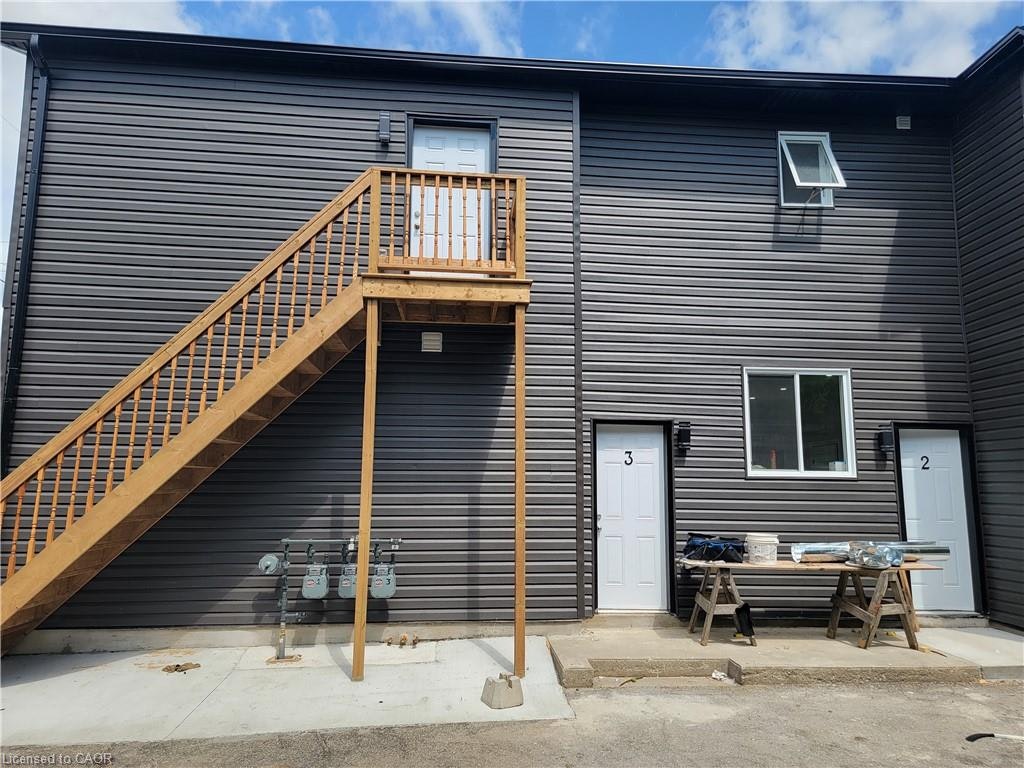 2-103 Peel Street, Brantford, ON, N3S 5M3