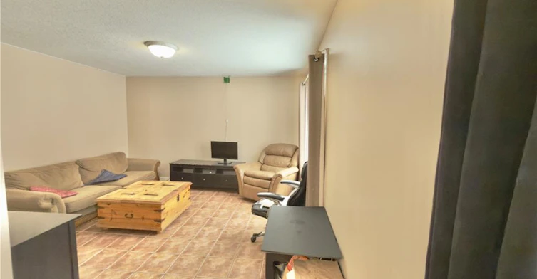 16 Marshall Street, Waterloo, ON, N2J 2T2 - 4