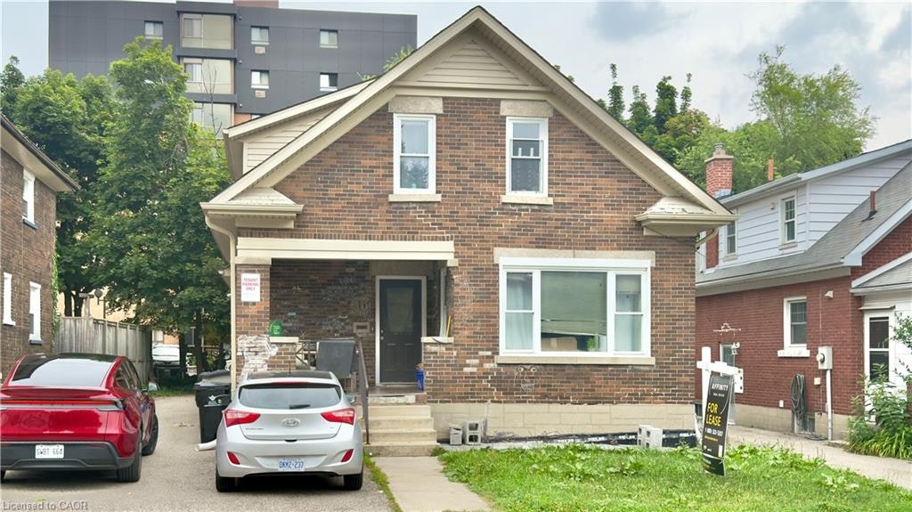 16 Marshall Street, Waterloo, ON, N2J 2T2 - 2