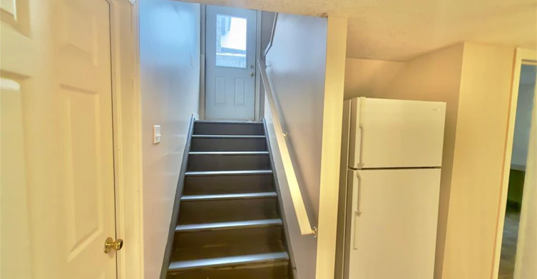 16 Marshall Street, Waterloo, ON, N2J 2T2 - 15
