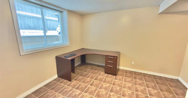 16 Marshall Street, Waterloo, ON, N2J 2T2 - 20