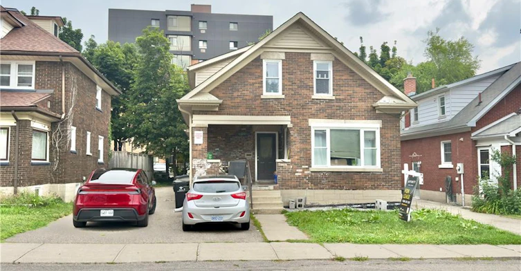 16 Marshall Street, Waterloo, ON, N2J 2T2