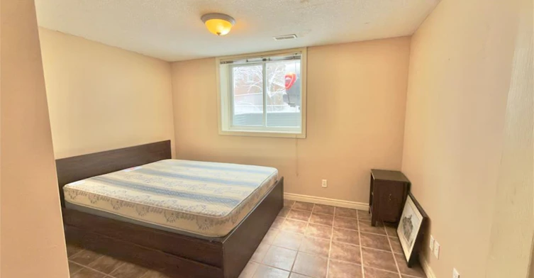 16 Marshall Street, Waterloo, ON, N2J 2T2 - 17
