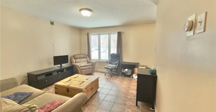 16 Marshall Street, Waterloo, ON, N2J 2T2 - 9