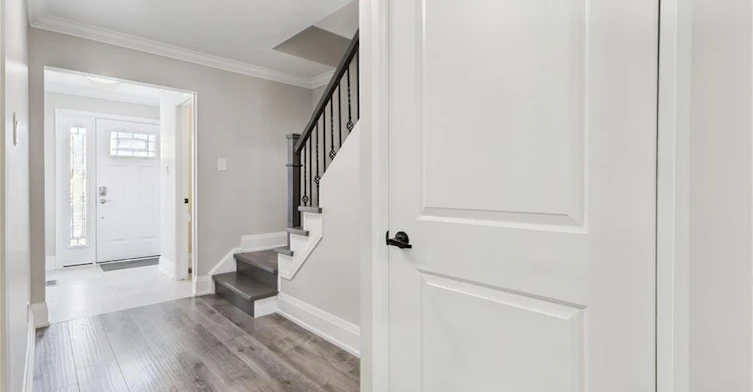 2-4191 LONGMOOR Longmoor Drive, Burlington, ON, L7L 5J9 - 2