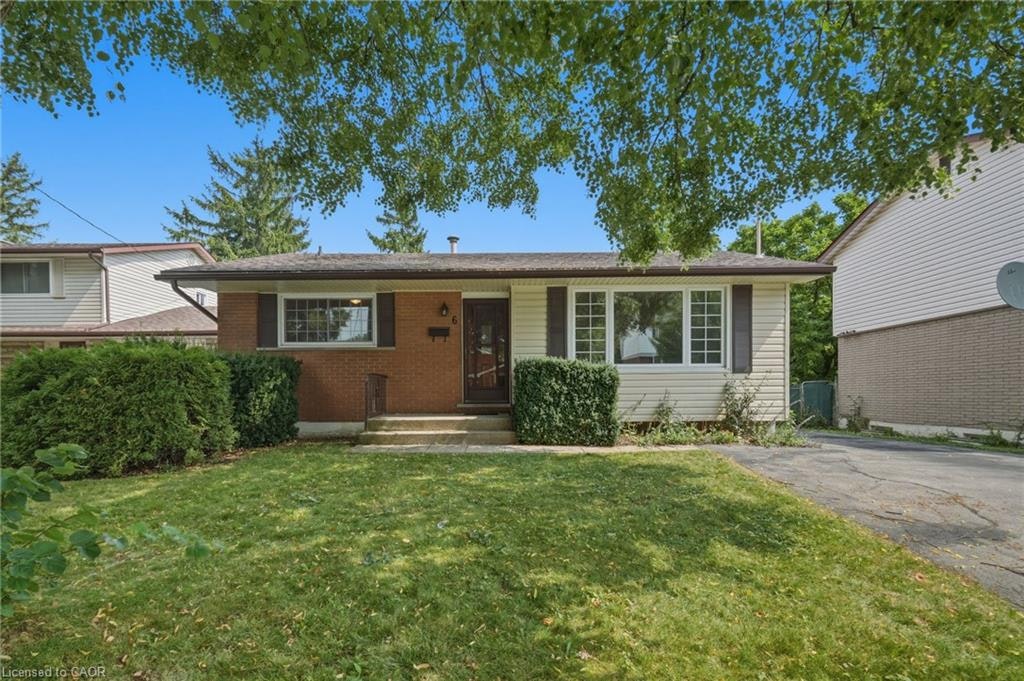 6 Caprice Court