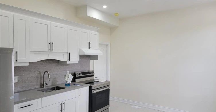 1-103 Peel Street, Brantford, ON, N3S 5M3 - 3