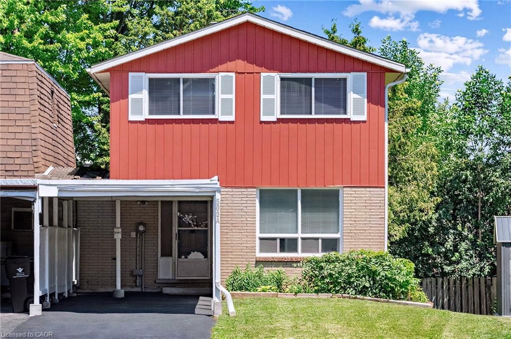 A-506 Lonelm Court, Waterloo, ON, N2L 5E1