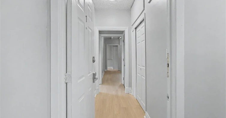 APT 1-11 Aikman Avenue, Hamilton, ON, L8M 1P6 - 2