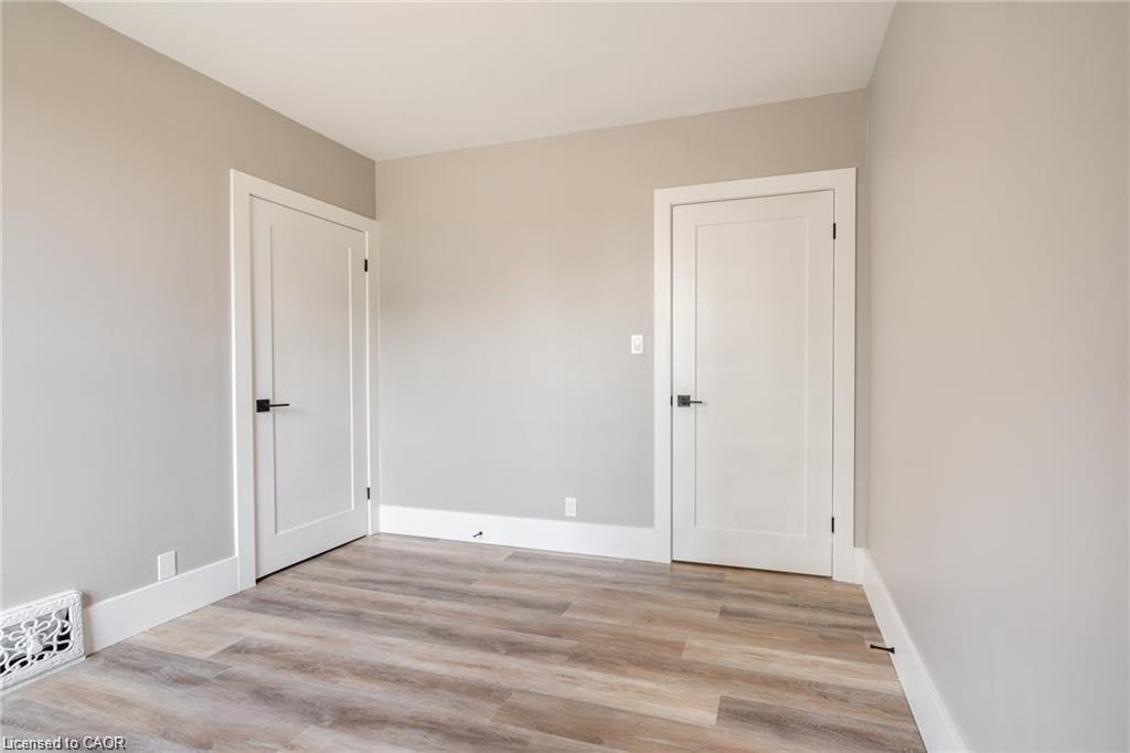Upper-241-243 King Street W, Hamilton, ON, L8P 1A7 - 6