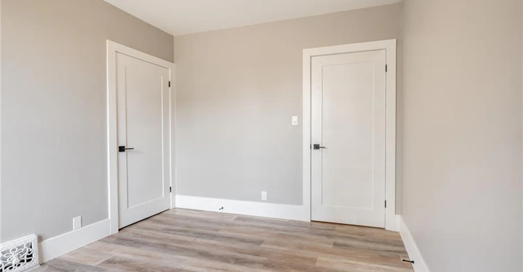 Upper-241-243 King Street W, Hamilton, ON, L8P 1A7 - 6