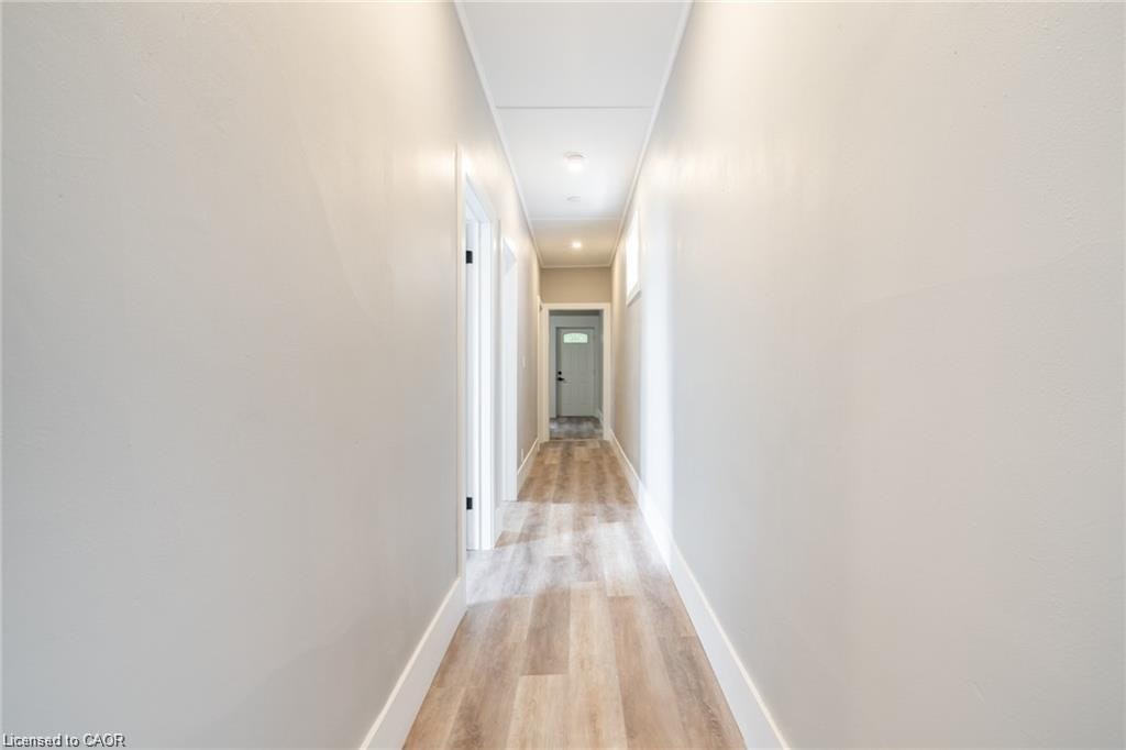 Upper-241-243 King Street W, Hamilton, ON, L8P 1A7 - 4