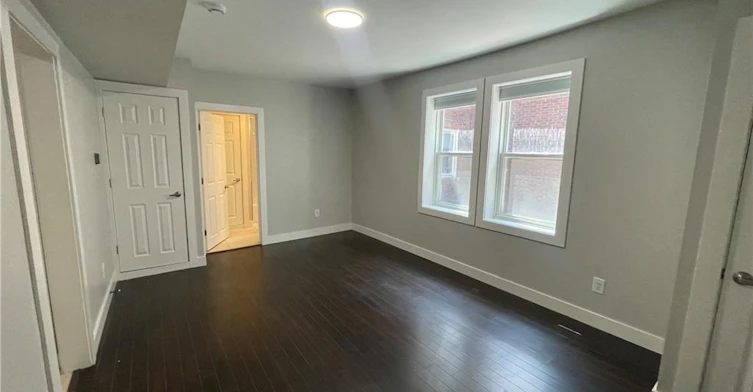 202-1544 King Street E, Hamilton, ON, L8K 1S9 - 6