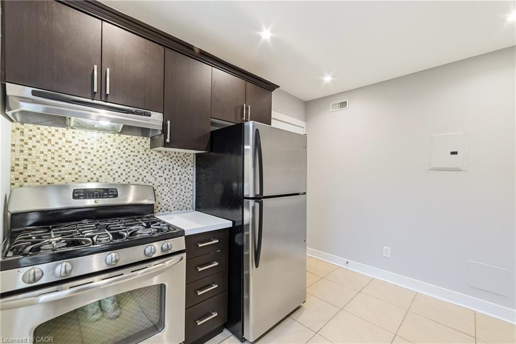 301-1544 King Street E, Hamilton, ON, L8K 1S9 - 2