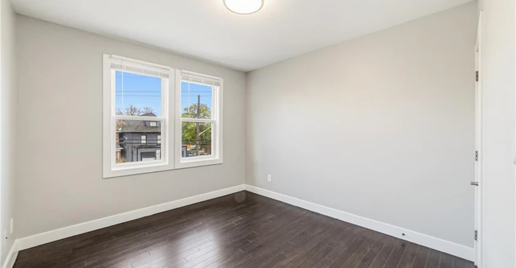 301-1544 King Street E, Hamilton, ON, L8K 1S9 - 10
