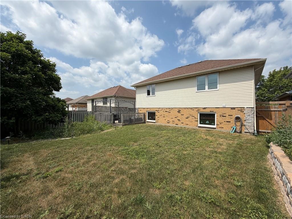 436 Gatestone Boulevard, Waterloo, ON, N2T 2J3 - 19